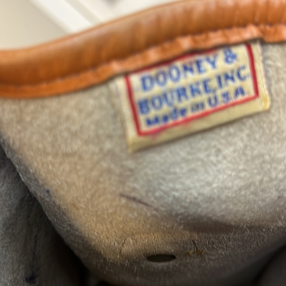 Vintage Dooney & Bourke leather crossbody - Picture 12 of 12
